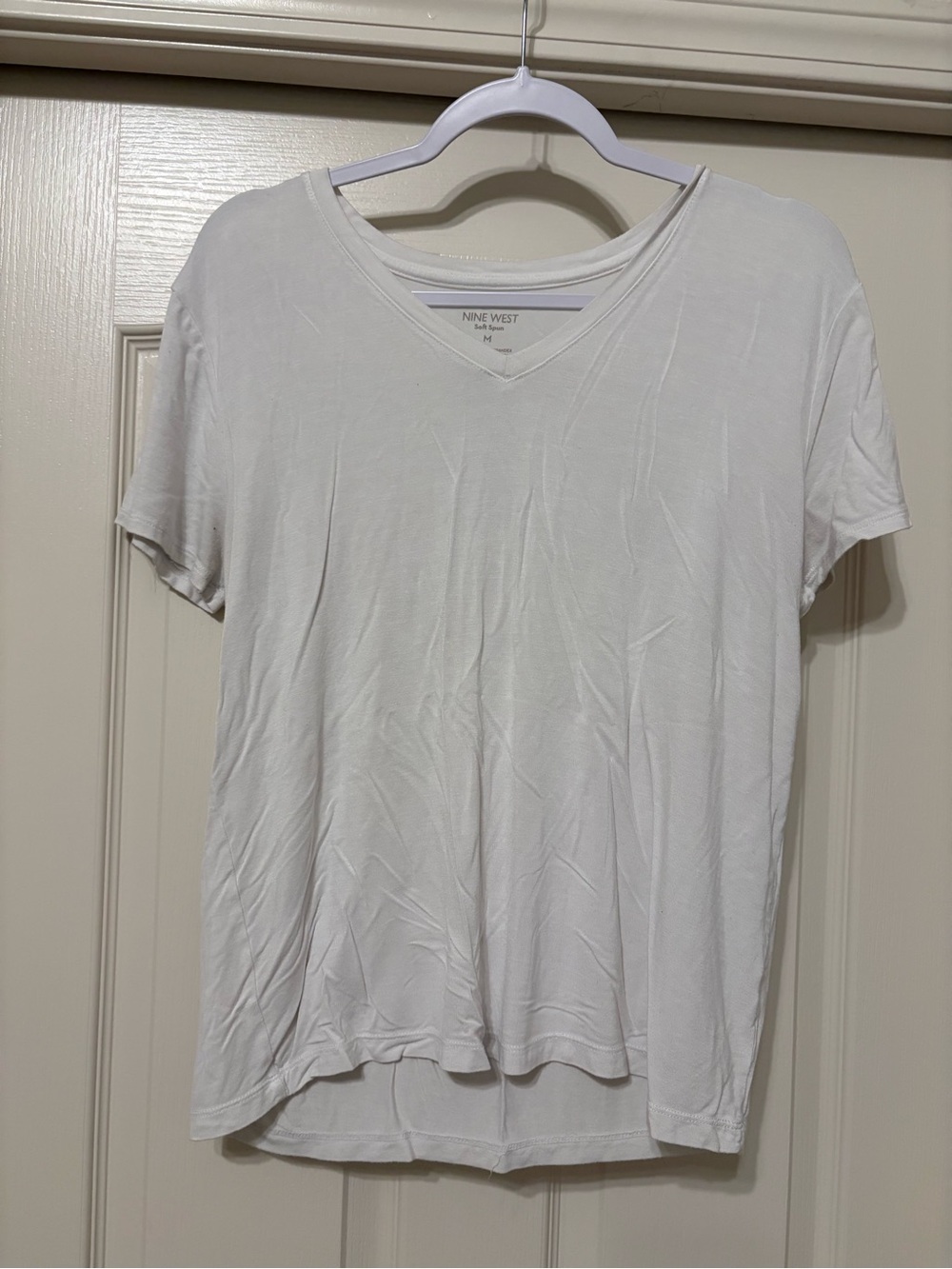 Nine West White V-Neck Tee Top